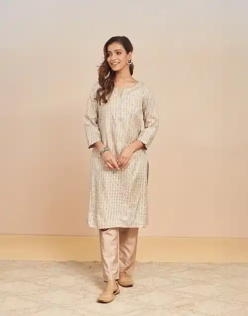 TISSUE SAREE-012082529